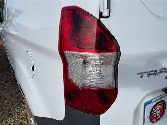 Foto 3ª: Piloto Trasero Izquierdo Ford Transit 1.5 TDCI COURIER [XUCD] (2018)