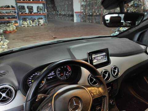 Salpicadero Mercedes Clase B 150 270910