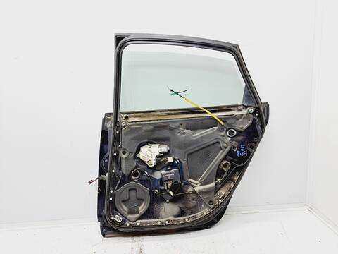 Foto 3ª: Puerta Trasera Derecha Audi A6 2.0 TDI BERLINA 140CV 103KW [4ZY-L] (2004)