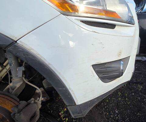 Foto 2ª: Paragolpes Delantero Ford Kuga UFDA (2010)