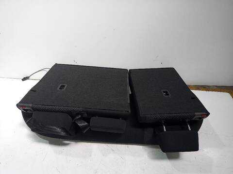 Foto 3ª: Asientos Traseros Volkswagen Passat ADVANCE BLUEMOTION 105CV [CAYC] (2010)