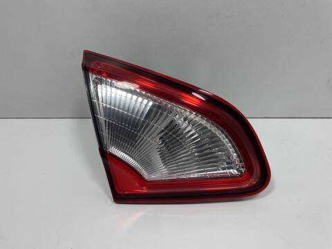 Piloto Portón Derecho Nissan Qashqai K9K