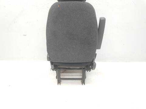 Foto 3ª: Asiento Delantero Izquierdo Citroen Jumper 30 L1H1 BLUEHDI 140 [4H03] (2006)