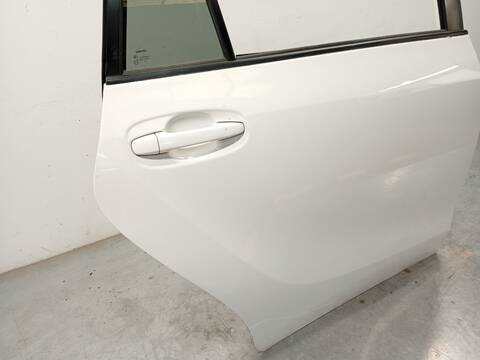 Foto 2ª: Puerta Trasera Derecha Toyota Verso 1.6 ZGR20_) 132CV 97KW [1ZRFAE] (2017)