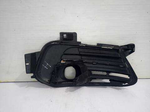 Foto 3ª: Rejilla Delantera Peugeot 308 ACTIVE 110CV [HNZ / HNP] (2013)