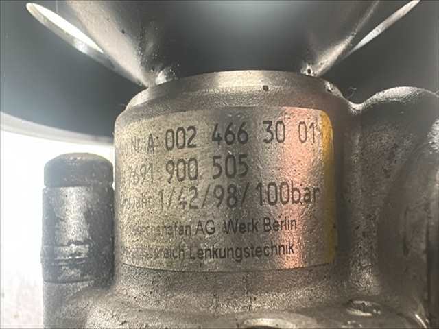 Foto 2ª: Bomba de Direccion Mercedes Clase CLK 200 2.0 GASOLINA [G/111945] (1998)