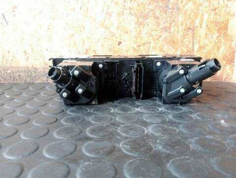 Foto 2ª: Mando Calefacción A. A. Volkswagen Polo 1.0 TSI 95CV (2021)