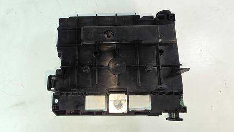 Foto 3ª: Caja Reles Fusibles Peugeot 308 9HX (2008)