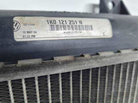 Foto 3ª: Radiador Motor Volkswagen Touran 2.0 TDI 136CV 100KW [AZV] (2004)