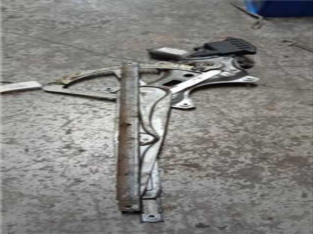 Elevalunas Eléctrico Trasero Derecho Toyota Corolla 2AD