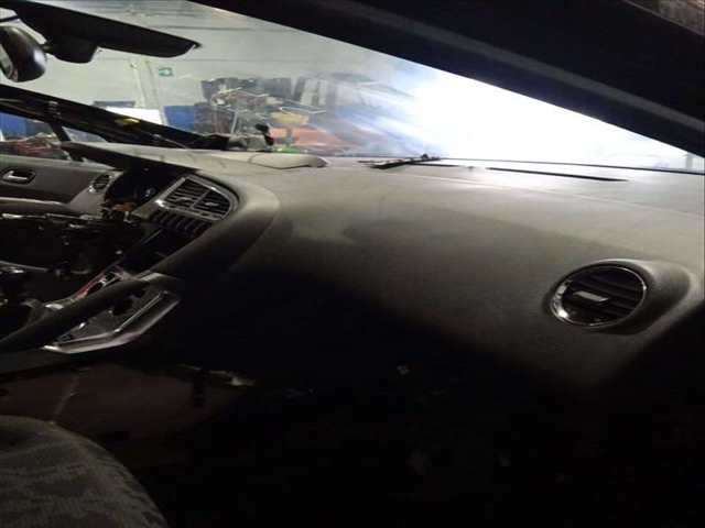 Salpicadero Peugeot 3008 SPORT PACK 109CV 80KW