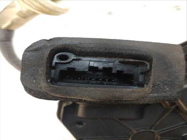 Foto 2ª: Cerradura Puerta Delantera Izquierda Volkswagen Golf 1.6 TDI (2012)