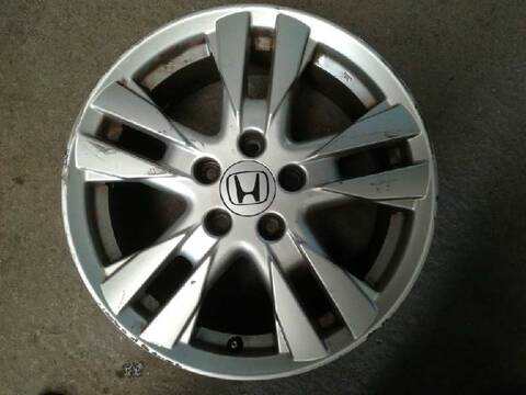 Foto 3ª: Juego LLantas Honda Civic 1.8 EXECUTIVE BERLINA 140CV 103KW [R18A2] (2010)