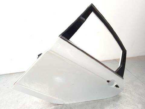 Foto 3ª: Puerta Trasera Izquierda Hyundai i40 STYLE BLUE 116CV 85KW [D4FD] (2014)