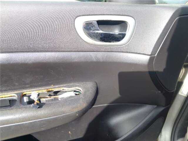 Foto 3ª: Puerta Delantera Izquierda Peugeot 307 1.6 16V [NFU (TU5JP4)]