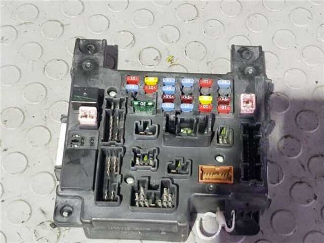 Caja Reles Fusibles Mitsubishi Lancer 2.0 INSTYLE [2.0 LTR. - 103 KW DI-D CAT]