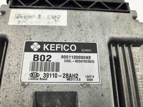 Foto 3ª: Centralita Motor ECU Kia Sportage CONCEPT 4X2 135CV 99KW [G4FD] (2012)