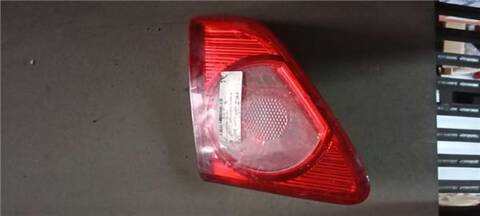 Piloto Portón Izquierdo Toyota Corolla 2.0