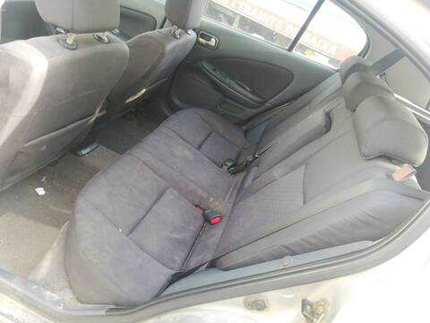 Asientos Traseros Nissan Almera YD22DDT
