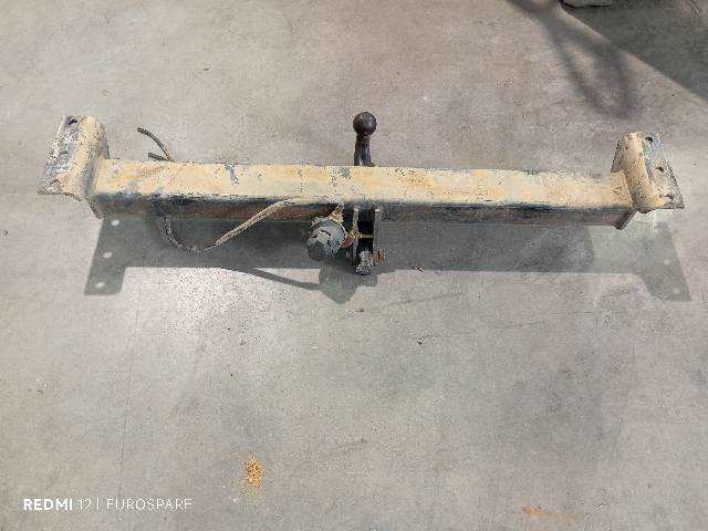 Foto 4ª: Enganche Remolque Nissan Patrol 2.8 TD Y61 TD6 [RD28ETI] (1999)