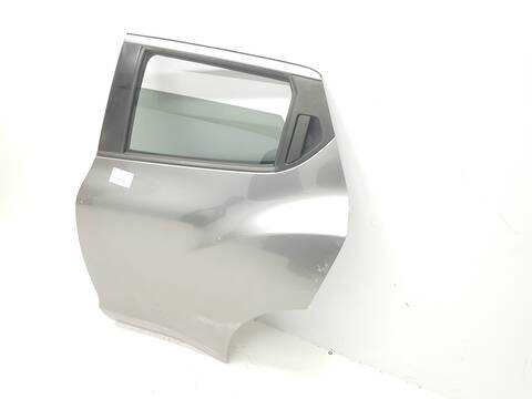 Foto 3ª: Puerta Trasera Izquierda Nissan Juke N-TEC (2010)