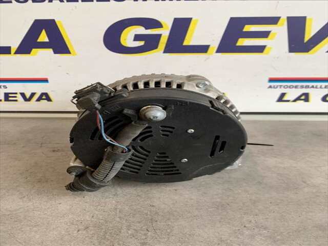 Foto 2ª: Alternador Volkswagen Transporter 2.5 TDI 102CV 0CV FURGON [ACV] (1997)