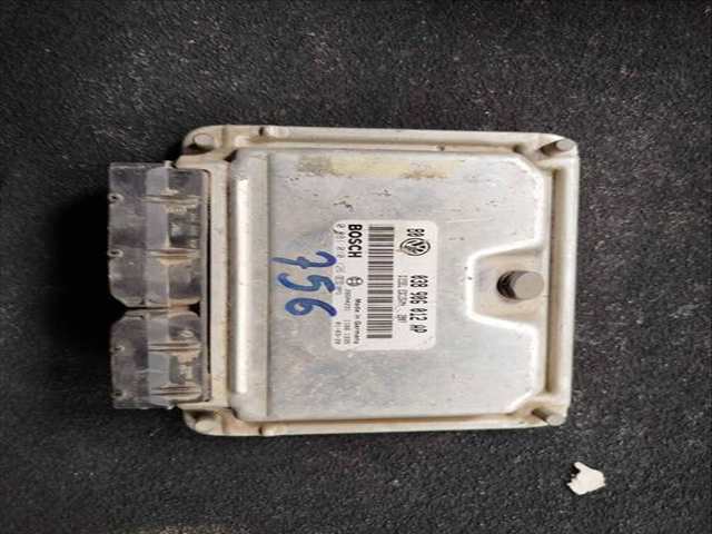 Centralita Motor ECU Volkswagen Golf BERLINA