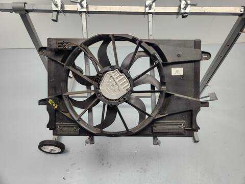 Foto 2ª: Electroventilador Opel Astra SELECTIVE 110CV 81KW [B16DTE] (2017)