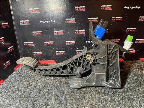 Foto 4ª: Pedal Embrague Renault Express 1.5 BASIS [1 5 LTR. - 55 KW BLUE DCI DIESEL FAP] 75CV 04.2021 ) [K9KU876]