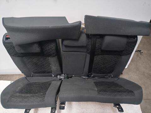 Asientos Traseros Peugeot 3008 STYLE 114CV