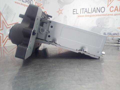 Foto 4ª: Sistema Audio Radio CD Alfa Romeo Giulietta DISTINCTIVE 105CV 77KW [940A3000] (2011)