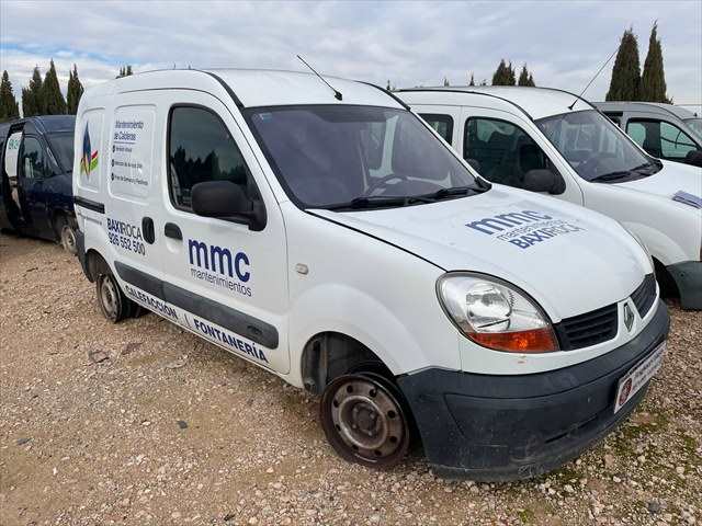 Foto 3ª: Paragolpes Delantero Renault Kangoo 1.5 DCI 65cv [K9K] (2006)