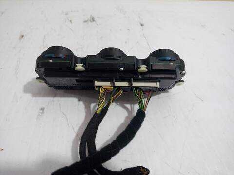 Foto 2ª: Mando Climatizador Volkswagen Eos 2.0 150CV (2006)