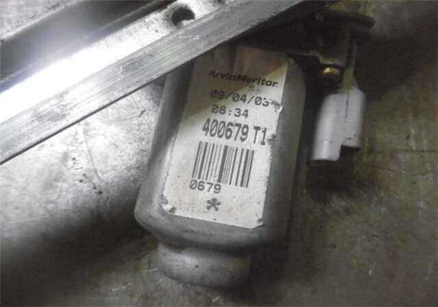 Foto 3ª: Elevalunas Eléctrico Delantero Derecho Citroen Xsara 1.6 16V [NFU (TU5JP4)]