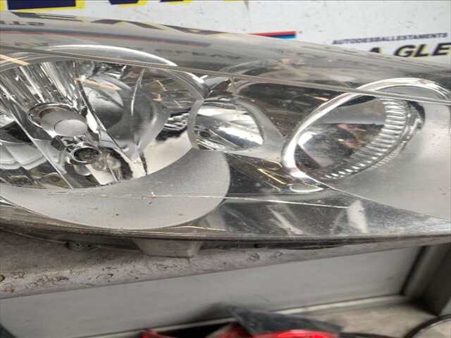 Foto 2ª: Faro Derecho Peugeot 206 1.4 HDI70CV [8HZ] (2010)