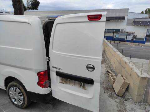 Puerta Trasera Izquierda Nissan NV200 K9K628