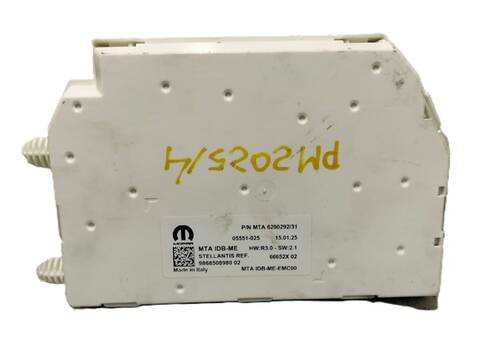 Foto 2ª: Caja Reles Fusibles Opel Grandland HN09 (2025)