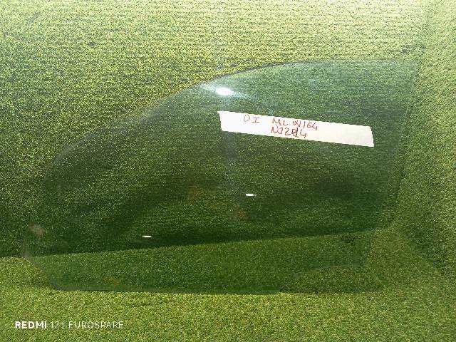 Luna Delantera Izquierda Mercedes Clase ML 320 3.0 CDI 5P