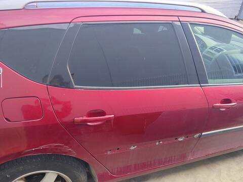Puerta Trasera Derecha Peugeot 407 RHR