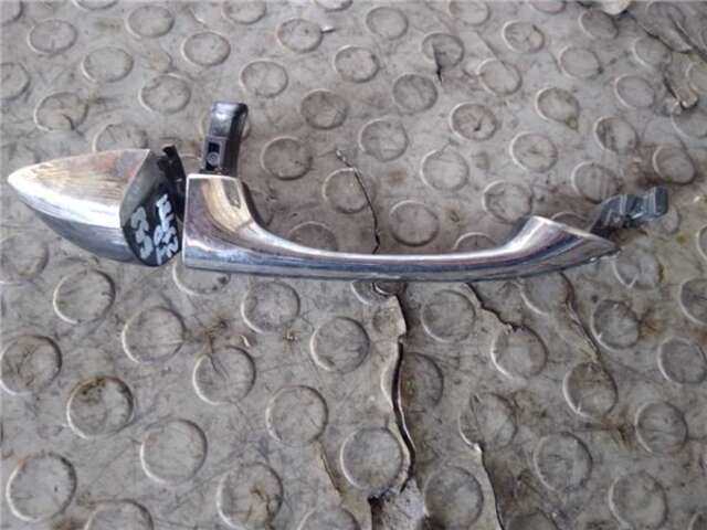 Foto 2ª: Maneta Exterior Trasera Derecha Mercedes Clase B 150 2.0 180 CDI (245.207) [2.0 LTR. - 80 KW CDI CAT] [OM 640.940]