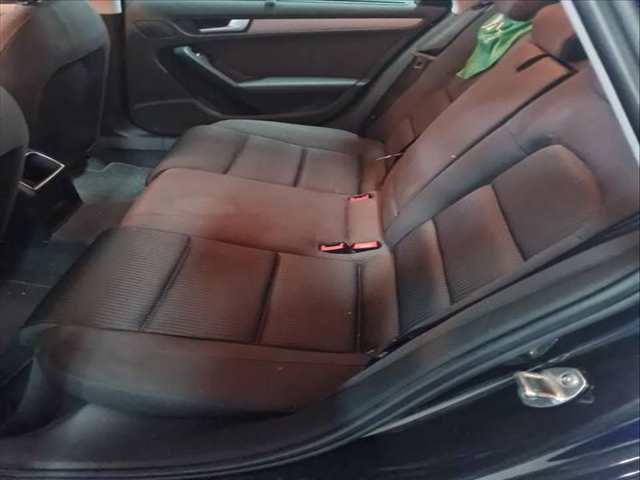 Asientos Traseros Audi A4 BASIS 150CV 110KW