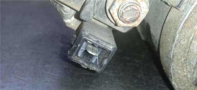 Foto 3ª: Motor de Arranque Peugeot 207 1.4 CONFORT [1.4 LTR. - 70 KW 16V VTI CAT (8FS - EP3)] [8FS (EP3)]