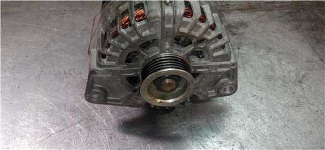 Foto 3ª: Alternador Mercedes Vito 2.1 114/116 CDI. 119 CDI/BT 4X4 EXTRALANG (447.605) [2.1 LTR. - 120 KW CDI CAT]