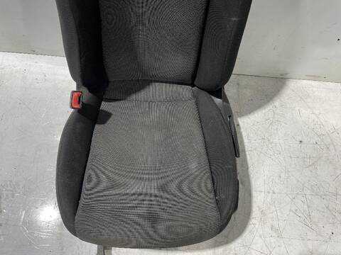 Foto 3ª: Asiento Delantero Izquierdo Seat Ibiza ERENCE 95CV [DLAC] (2017)