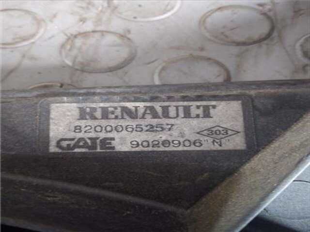 Foto 3ª: Electroventilador Renault Scenic 1.6 16V (JA0B. JA04. JA11) I (JA...)(1999-_) [K4M 700]