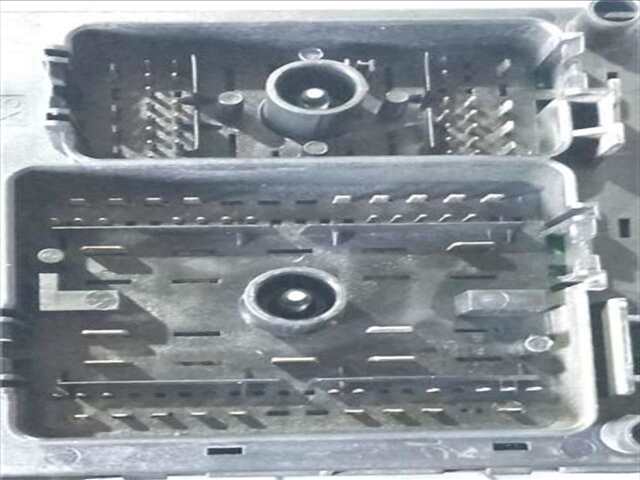 Foto 3ª: Caja Reles Fusibles Opel Insignia 1.6 DTH [B16DTH]