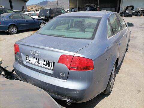 Foto 4ª: Paragolpes Trasero Audi A4 3.2 FSI BERLINA 255CV 188KW [AUK] (2006)