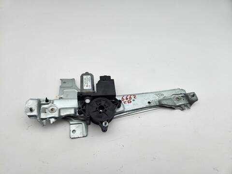 Elevalunas Manual Trasero Derecho Peugeot 2008 ALLURE 102CV 75KW