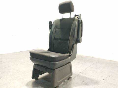 Foto 2ª: Asientos Traseros Volkswagen Multivan 2.0 D 115CV 85KW T5 7HM 7HN 7HF 7EF 7EM 7EN) [CFCA] (2012)