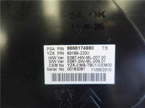 Foto 3ª: Cuadro de Instrumentos Peugeot 3008 1.6 SPORT PACK 156CV 115KW [5FV (EP6CDT)] (2010)
